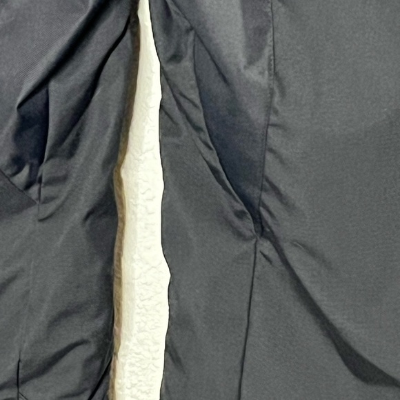 H & M Sport Black Snowboarding Pants Sz 12/13 Yr - Picture 9 of 12